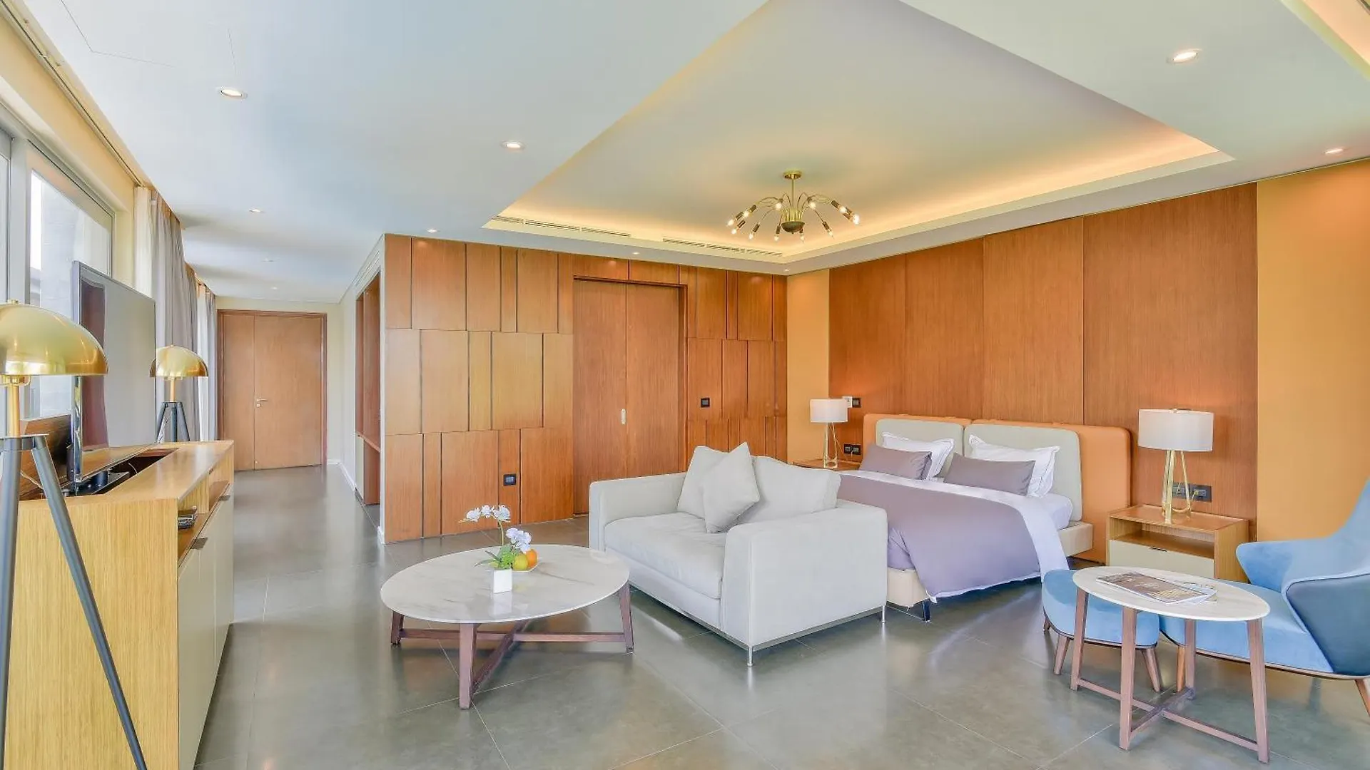 Villa 7 Bedrooms Beachfront Luxury Da Nang