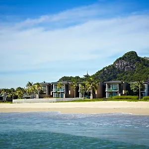 Hyatt Regency And Resort